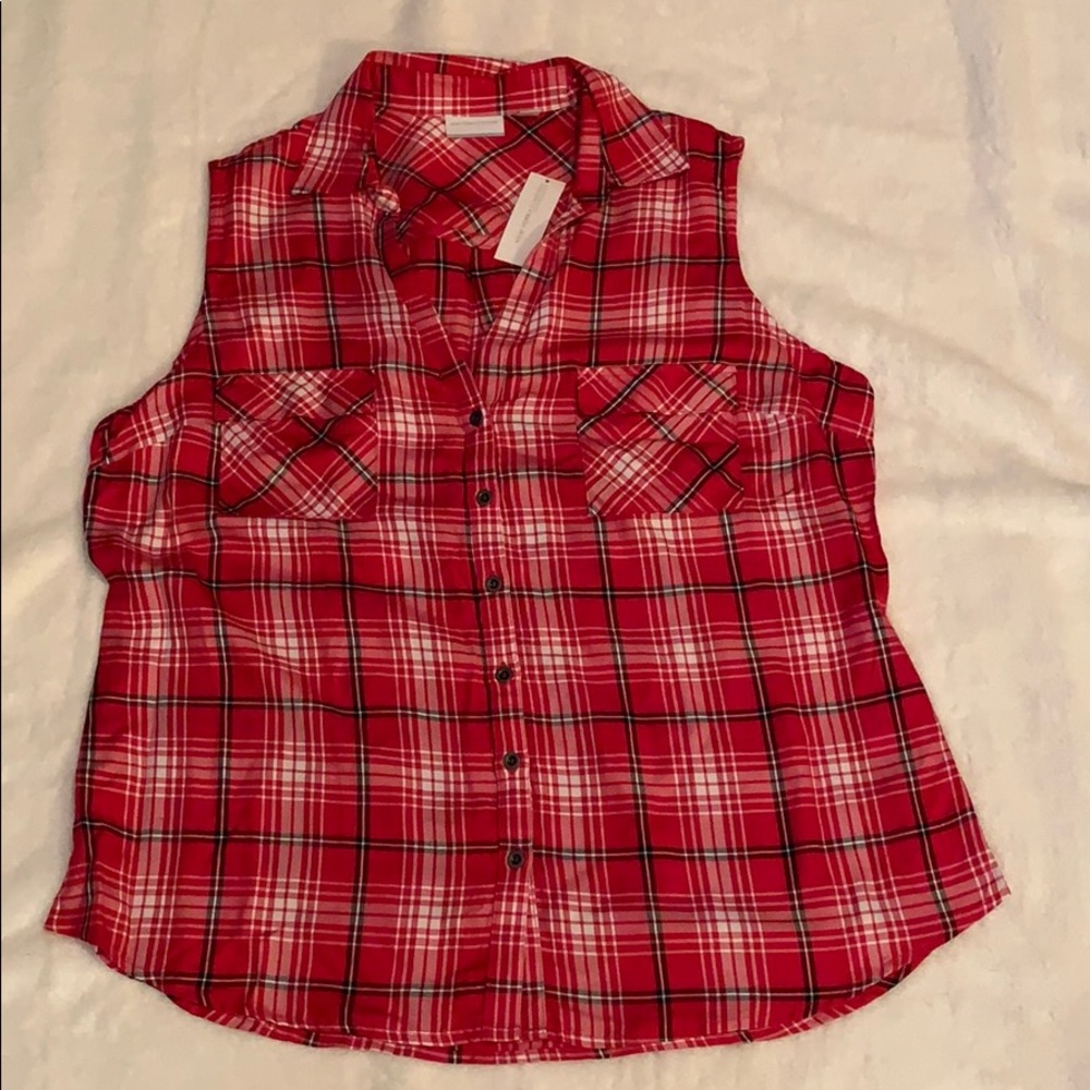 Sleeveless plaid top